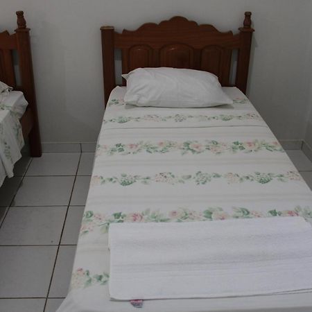 Artidoros Hotel Pedro Gomes Extérieur photo
